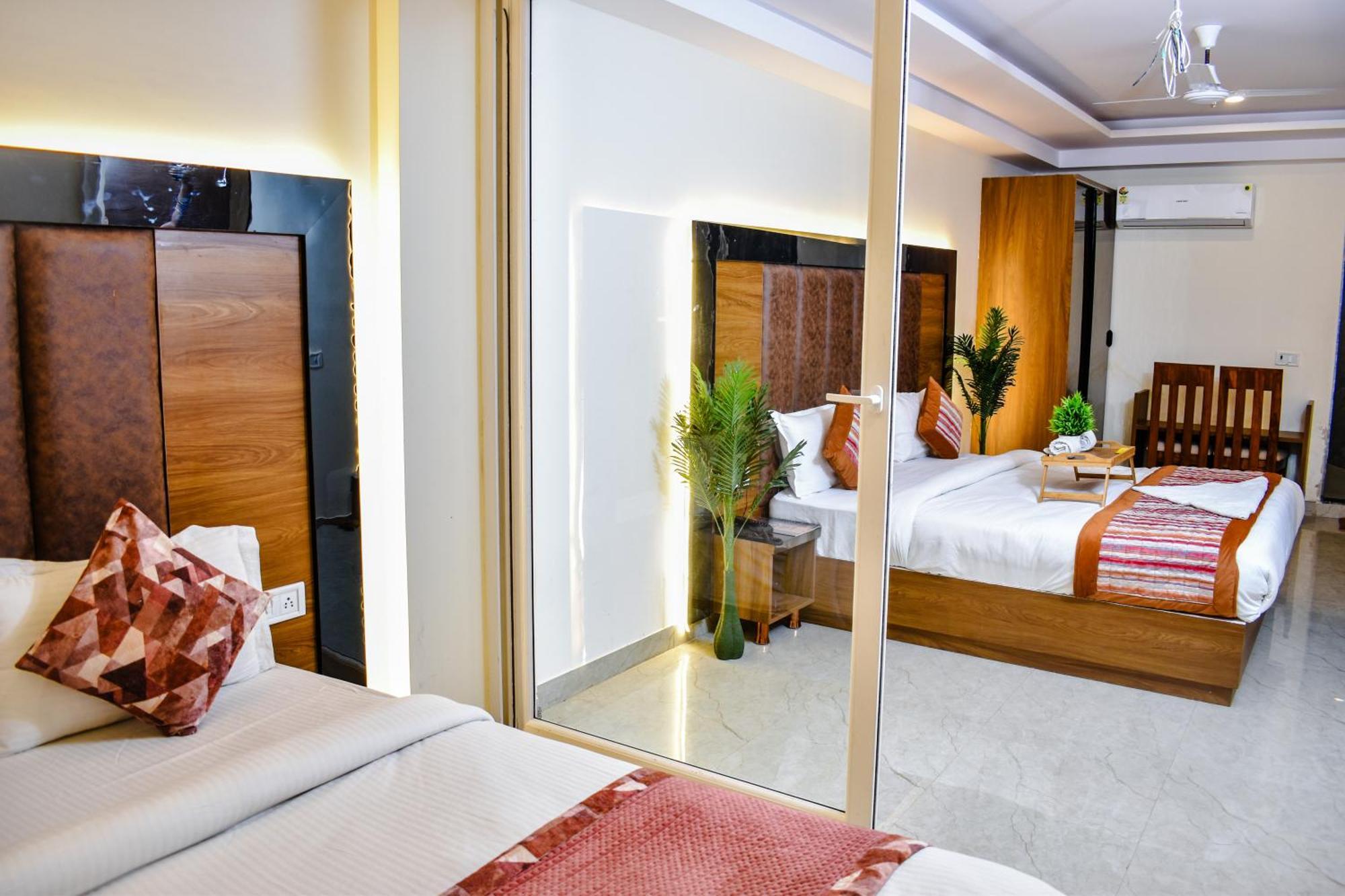 ניו דלהי Hotel Yash Palace מראה חיצוני תמונה