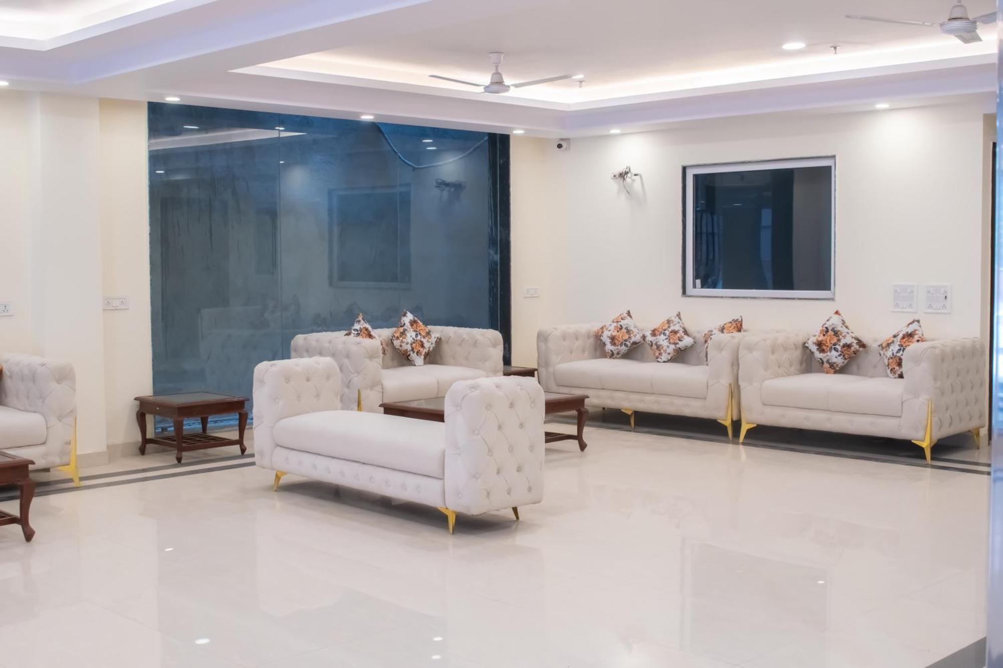 ניו דלהי Hotel Yash Palace מראה חיצוני תמונה